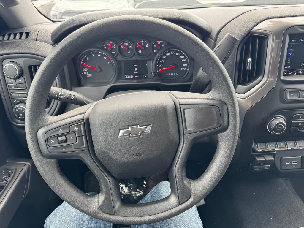 2026 Chevrolet Silverado 1500 Custom Trail Boss in Terrebonne, Quebec - 9 - w1024h768px