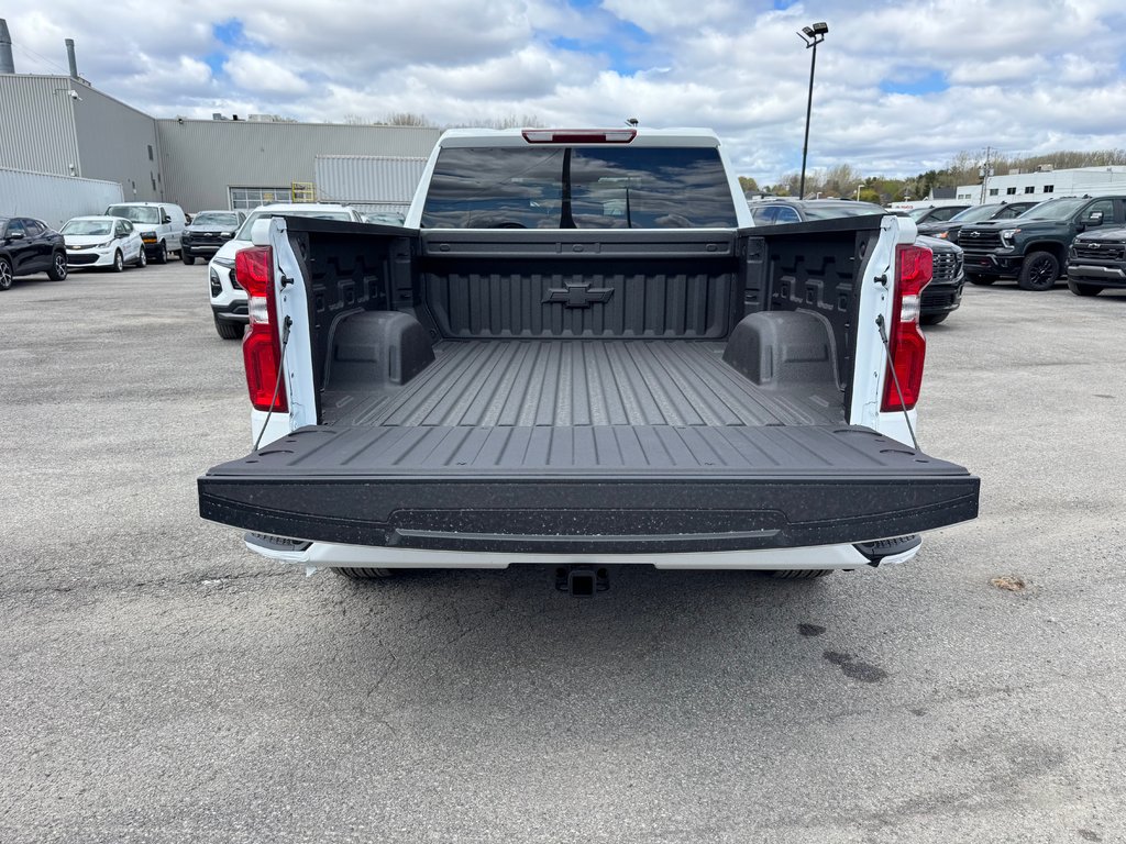 2026 Chevrolet Silverado 1500 RST in Terrebonne, Quebec - 6 - w1024h768px