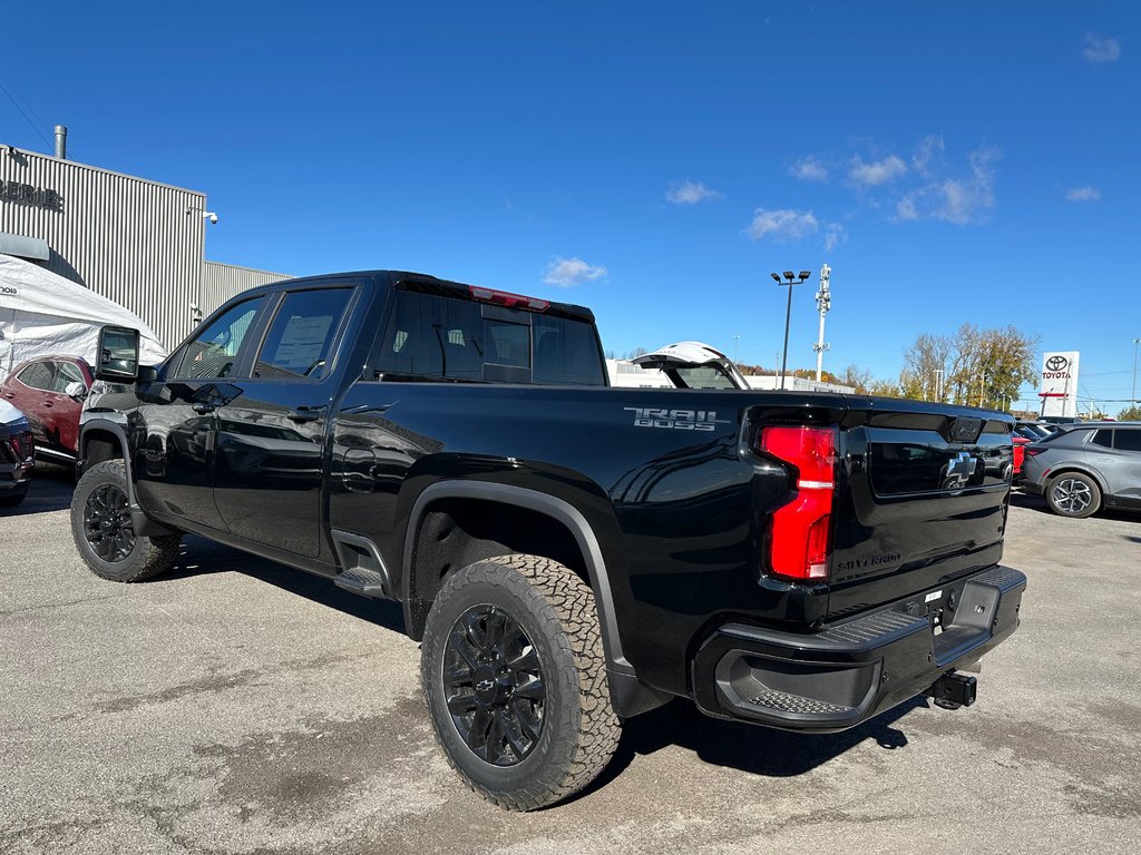 2025 Chevrolet SILVERADO 2500 HD LT in Terrebonne, Quebec - 5 - w1024h768px