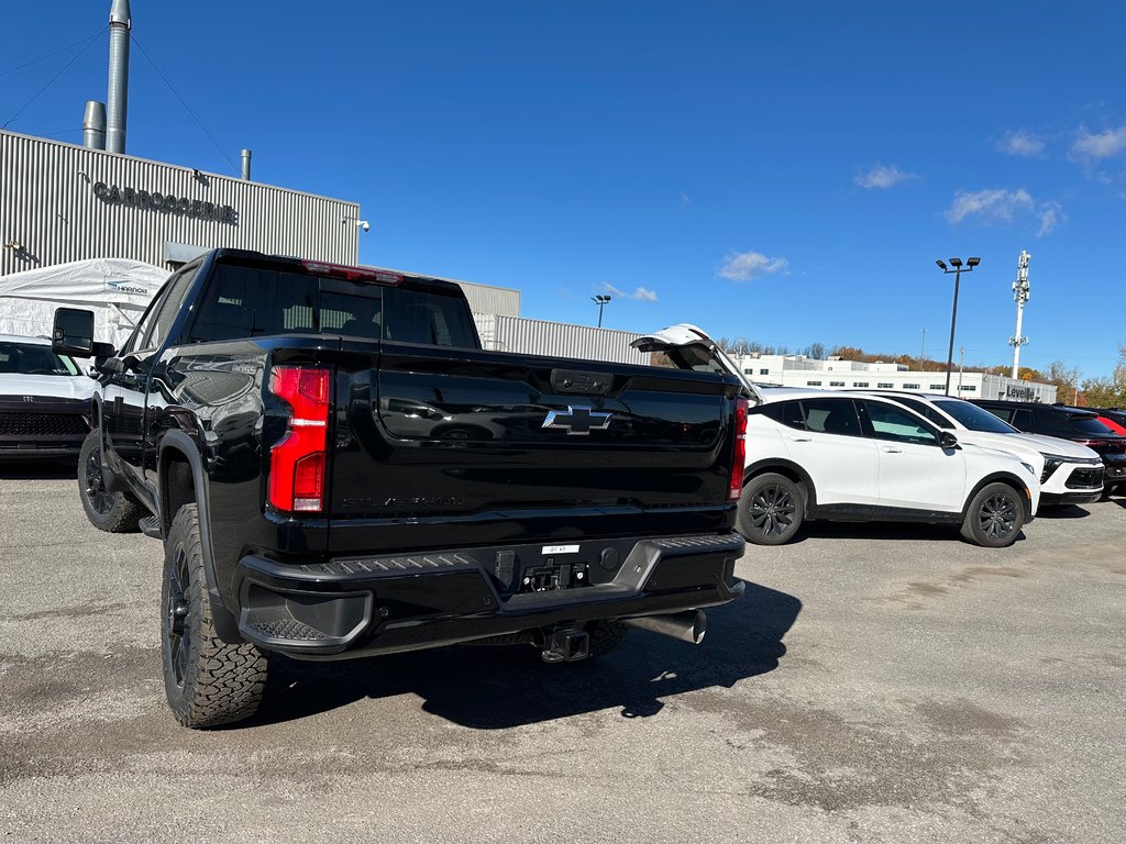 2025 Chevrolet SILVERADO 2500 HD LT in Terrebonne, Quebec - 6 - w1024h768px