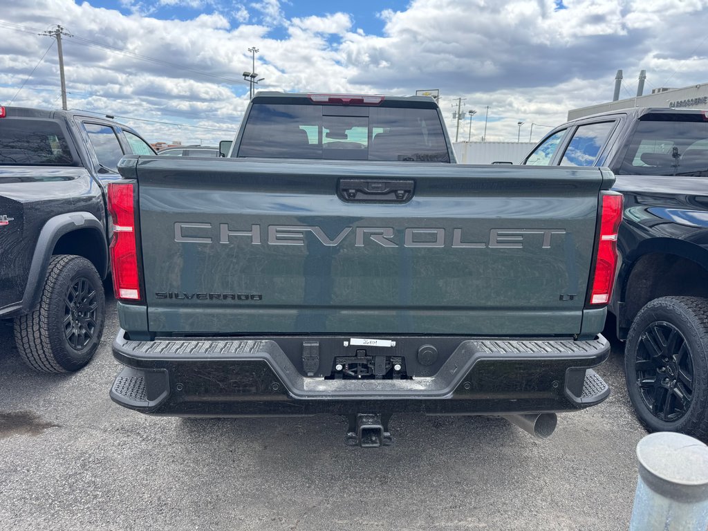 2026 Chevrolet Silverado 2500 HD LT in Terrebonne, Quebec - 6 - w1024h768px