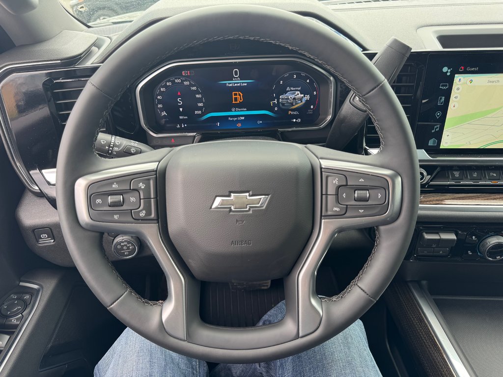 2026 Chevrolet Silverado 2500 HD LT in Terrebonne, Quebec - 10 - w1024h768px