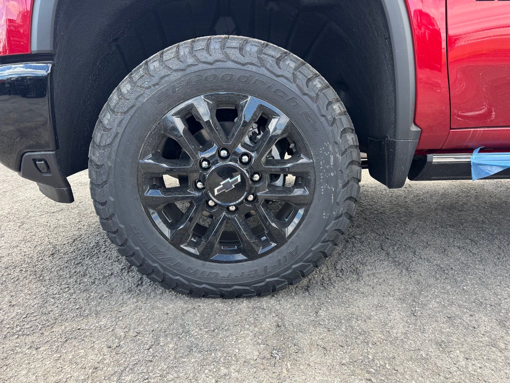 2026 Chevrolet Silverado 2500 HD LTZ in Terrebonne, Quebec - 12 - w1024h768px