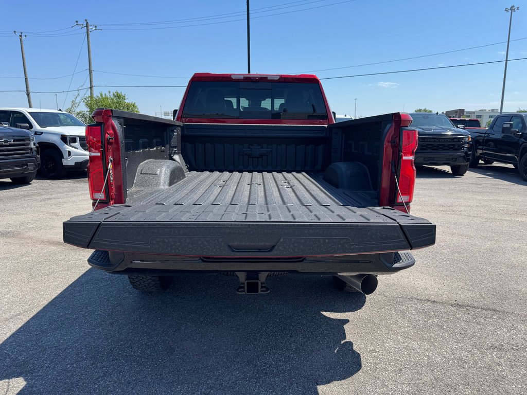 2026 Chevrolet Silverado 2500 HD LTZ in Terrebonne, Quebec - 6 - w1024h768px