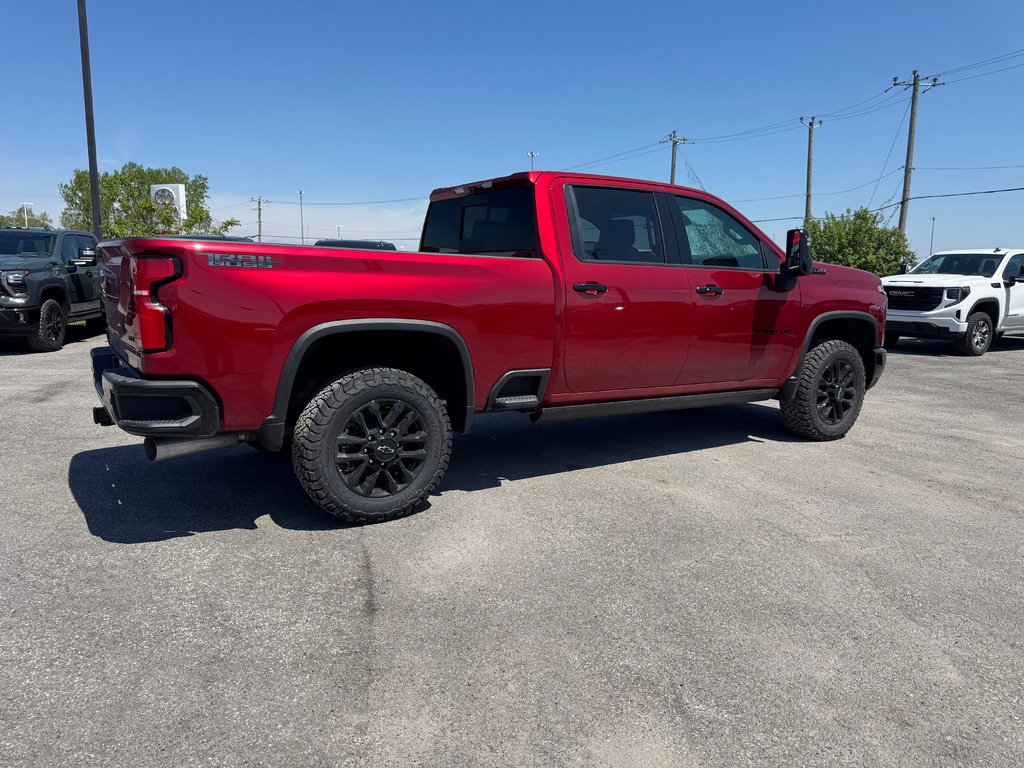 2026 Chevrolet Silverado 2500 HD LTZ in Terrebonne, Quebec - 4 - w1024h768px