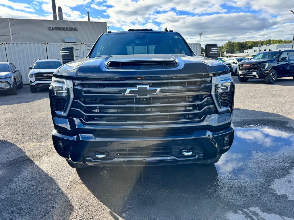 2026 Chevrolet Silverado 2500 HD HIGH COUNTRY in Terrebonne, Quebec - 2 - w1024h768px