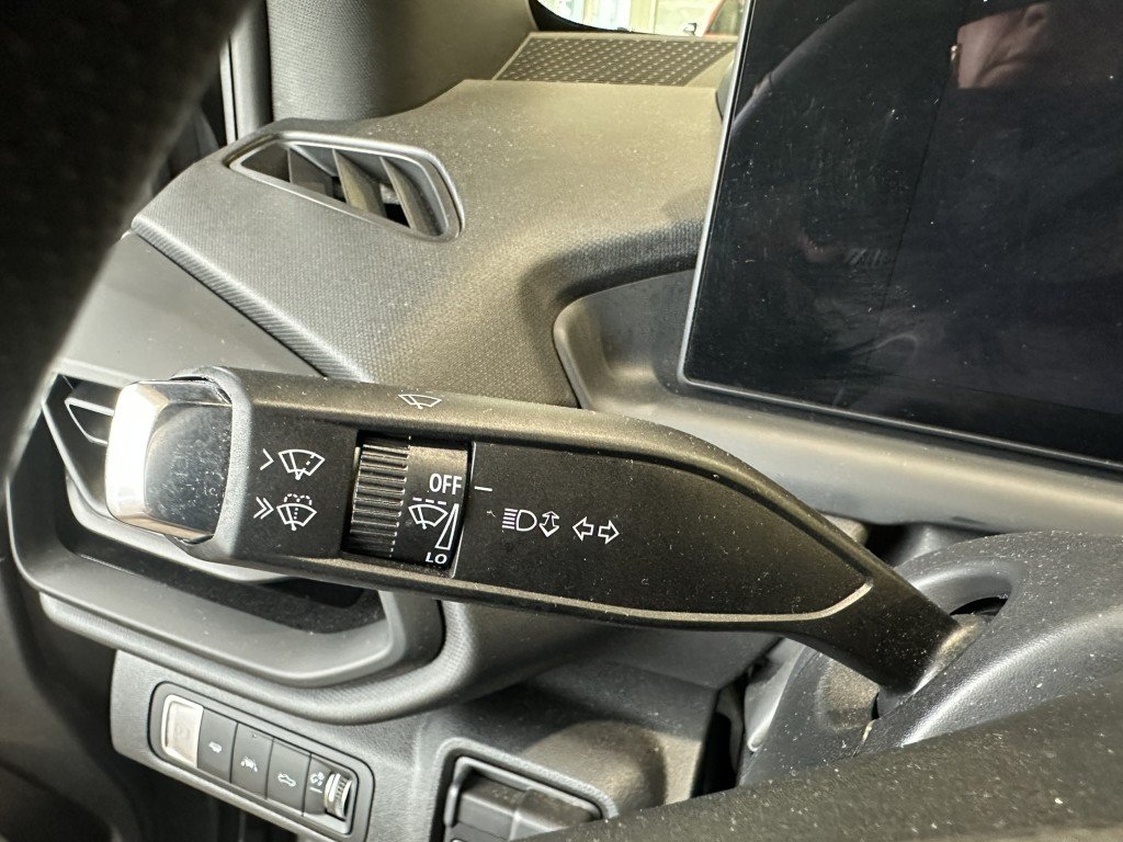 Chevrolet SILVERADO EV CREW CAB e4WD WT SHORT BOX MAX RANGE (8WT) WT 2025 à Terrebonne, Québec - 21 - w1024h768px