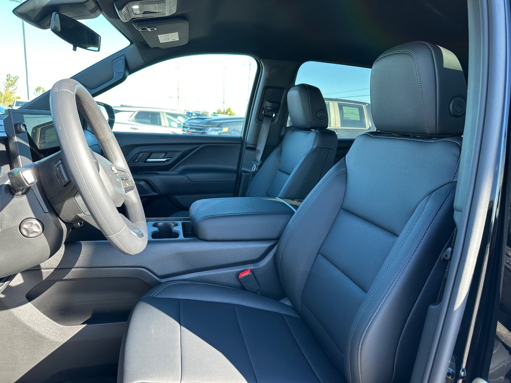 Chevrolet Silverado EV 3WT 2024 à Terrebonne, Québec - 8 - w1024h768px