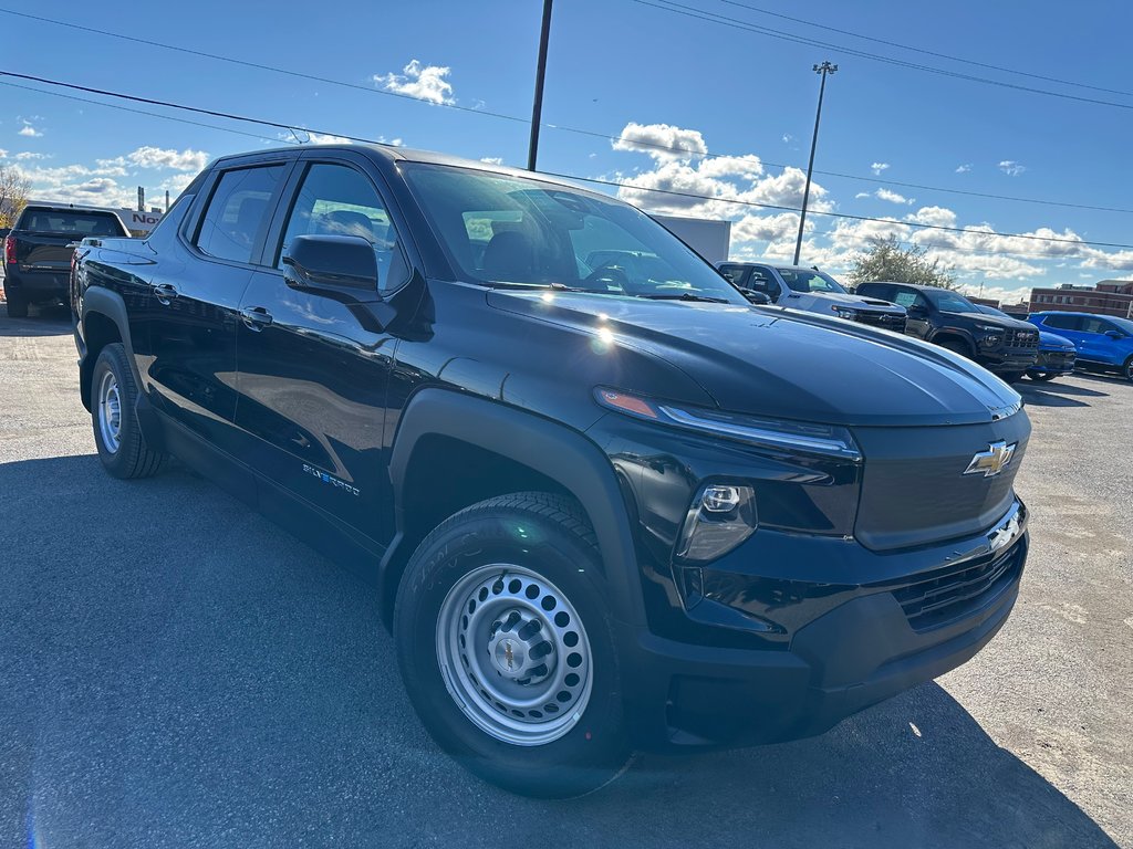 Chevrolet Silverado EV 3WT 2024 à Terrebonne, Québec - 1 - w1024h768px