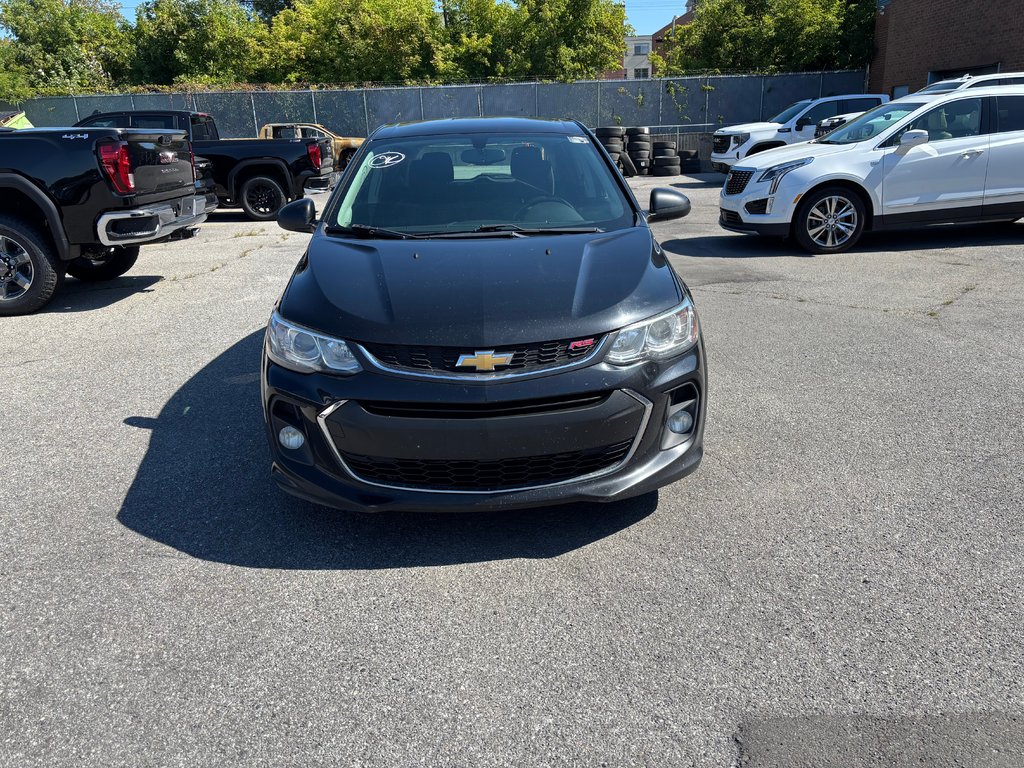 2017 Chevrolet Sonic in Montreal, Quebec - 1 - w1024h768px