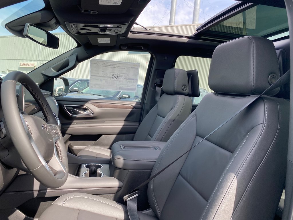 2024 Chevrolet Suburban Z71 in Terrebonne, Quebec - 8 - w1024h768px