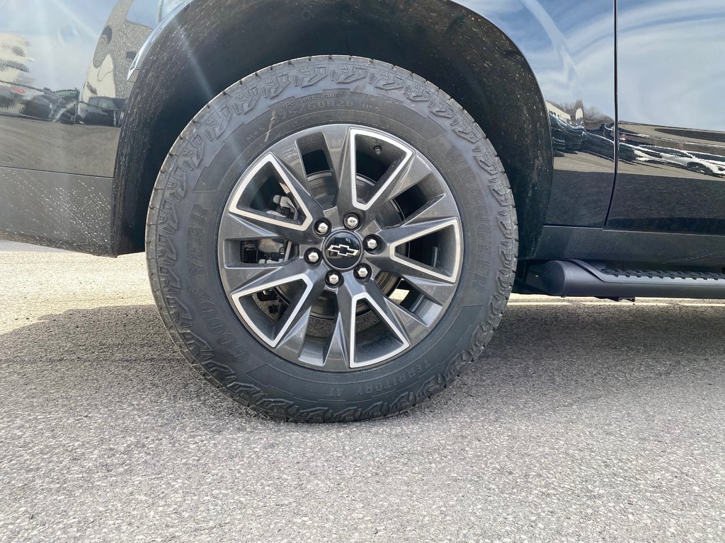 Chevrolet Suburban Z71 2024 à Terrebonne, Québec - 31 - w1024h768px