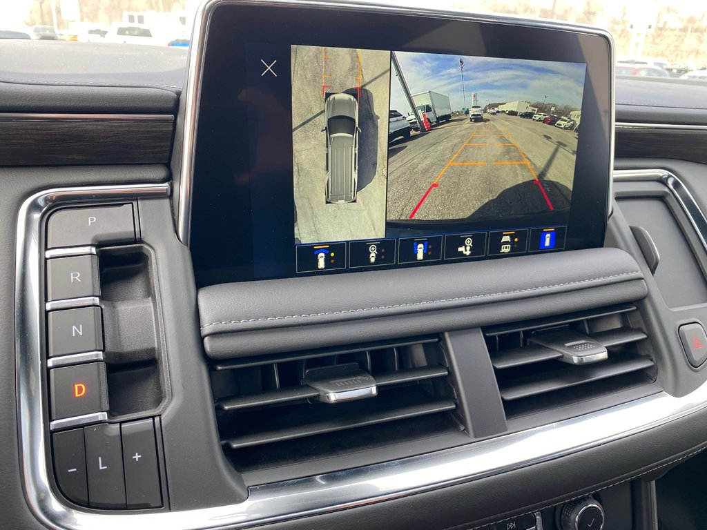 2024 Chevrolet Suburban Z71 in Terrebonne, Quebec - 15 - w1024h768px