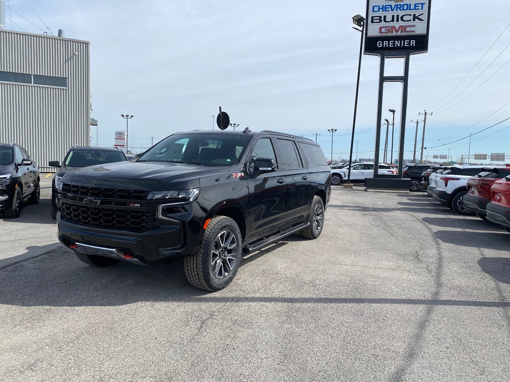 2024 Chevrolet Suburban Z71 in Terrebonne, Quebec - 3 - w1024h768px