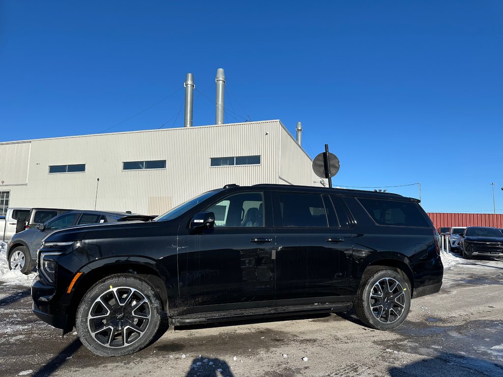 Chevrolet Suburban RST 2025 à Terrebonne, Québec - 4 - w1024h768px