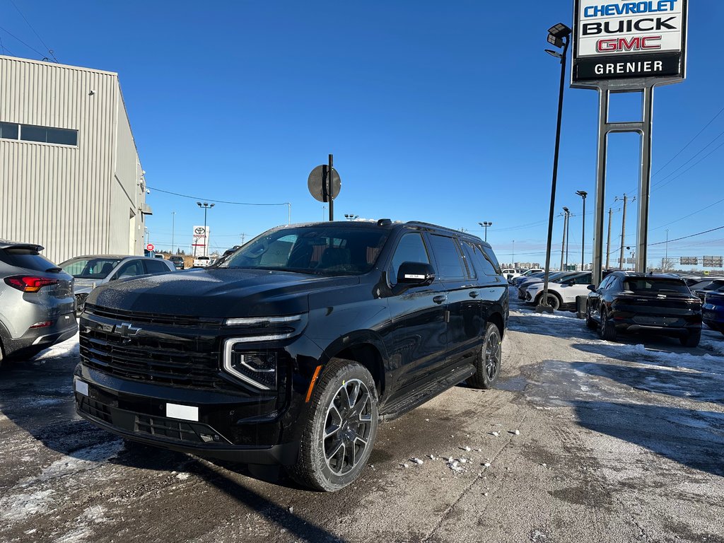 Chevrolet Suburban RST 2025 à Terrebonne, Québec - 3 - w1024h768px