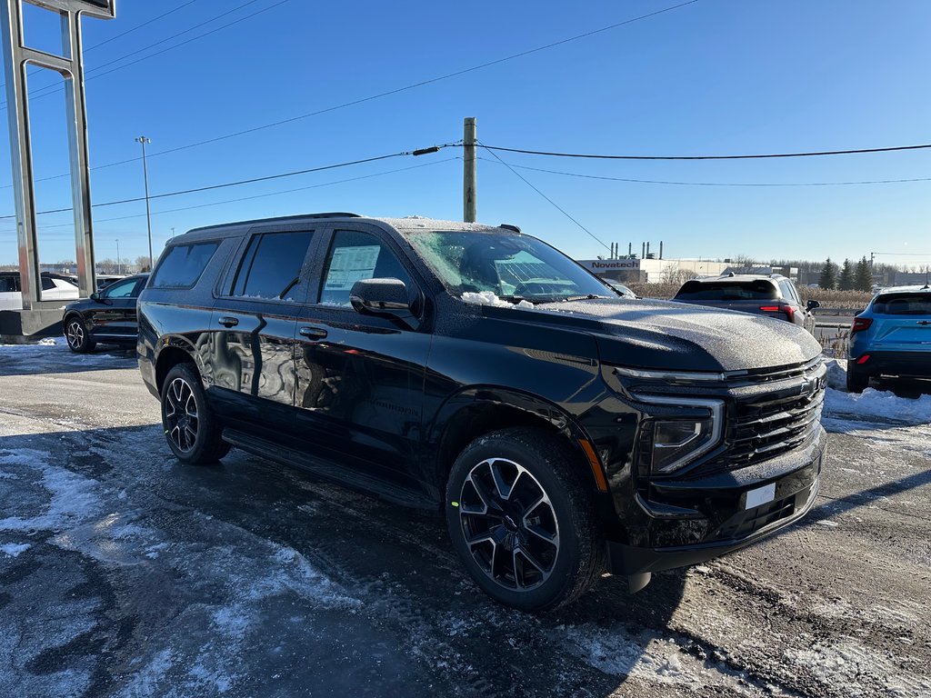 Chevrolet Suburban RST 2025 à Terrebonne, Québec - 1 - w1024h768px