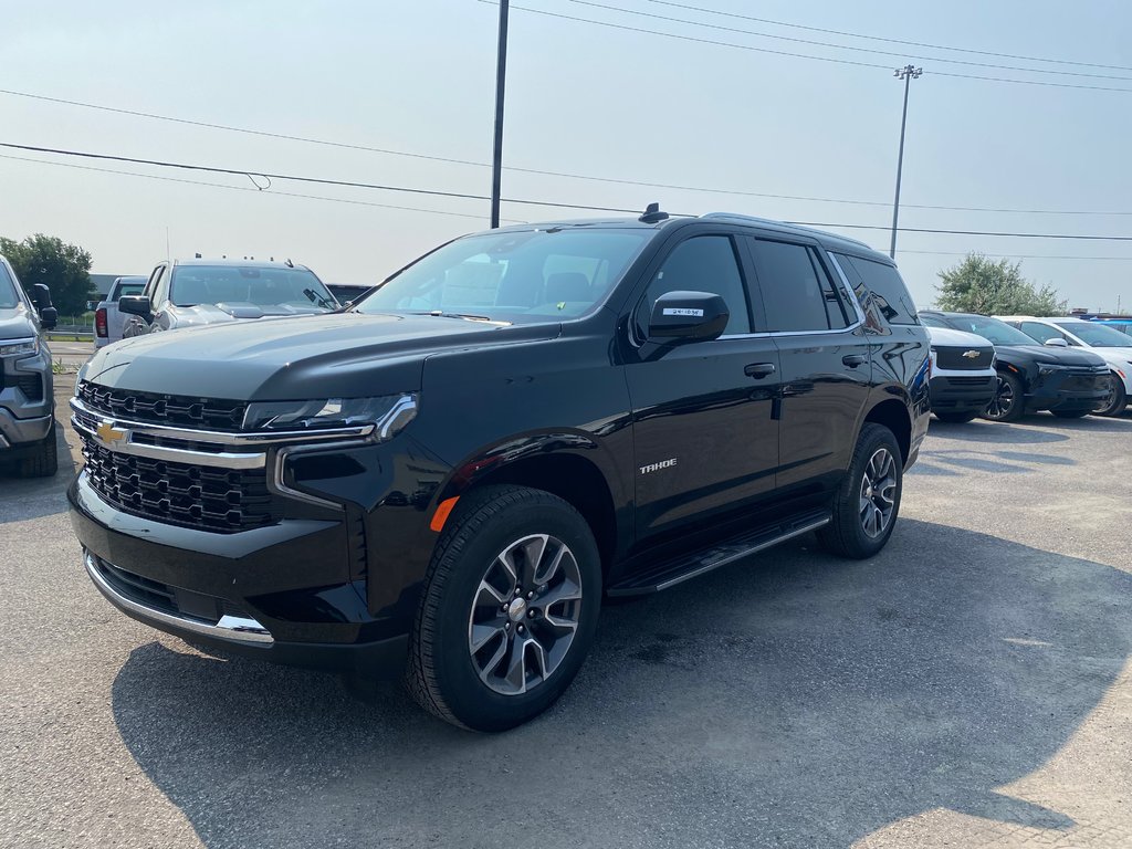 2024 Chevrolet Tahoe LS in Terrebonne, Quebec - 3 - w1024h768px