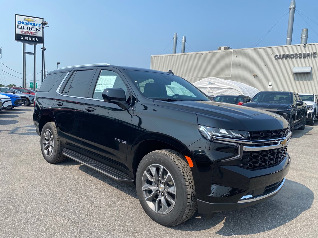 2024 Chevrolet Tahoe LS in Terrebonne, Quebec - 1 - w1024h768px