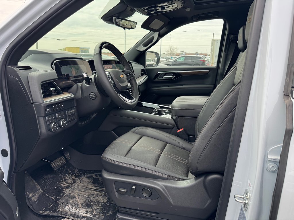 2026 Chevrolet TAHOE 4WD HIGH COUNTRY (3LZ) 4WD in Terrebonne, Quebec - 7 - w1024h768px