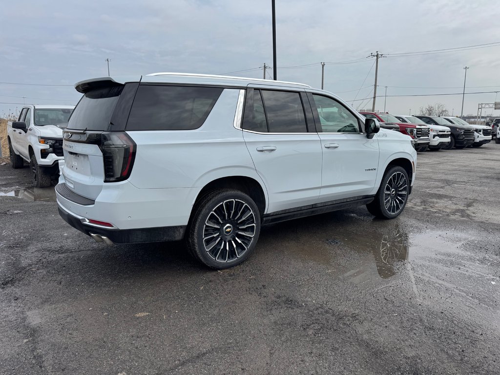2026 Chevrolet TAHOE 4WD HIGH COUNTRY (3LZ) 4WD in Terrebonne, Quebec - 4 - w1024h768px