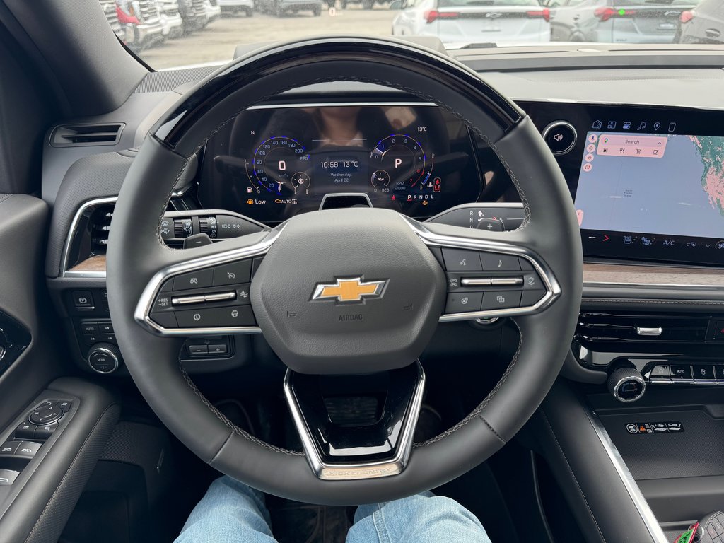 2026 Chevrolet TAHOE 4WD HIGH COUNTRY (3LZ) 4WD in Terrebonne, Quebec - 9 - w1024h768px