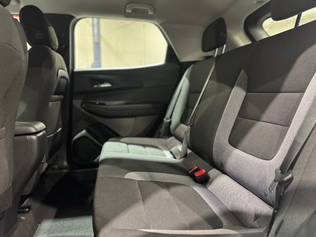 Chevrolet Trailblazer LS Bas Kilométrage 2023 à Terrebonne, Québec - 23 - w1024h768px