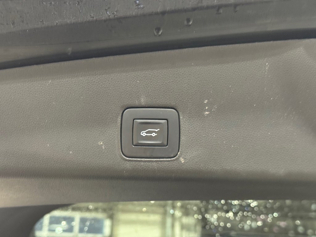 Chevrolet Trailblazer ACTIV AWD Toit Pano Cuir 2023 à Terrebonne, Québec - 20 - w1024h768px