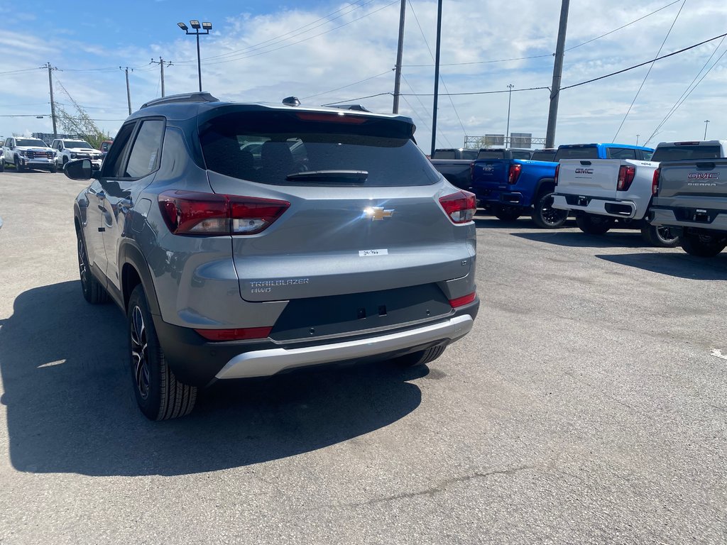 2024 Chevrolet Trailblazer LT in Terrebonne, Quebec - 6 - w1024h768px