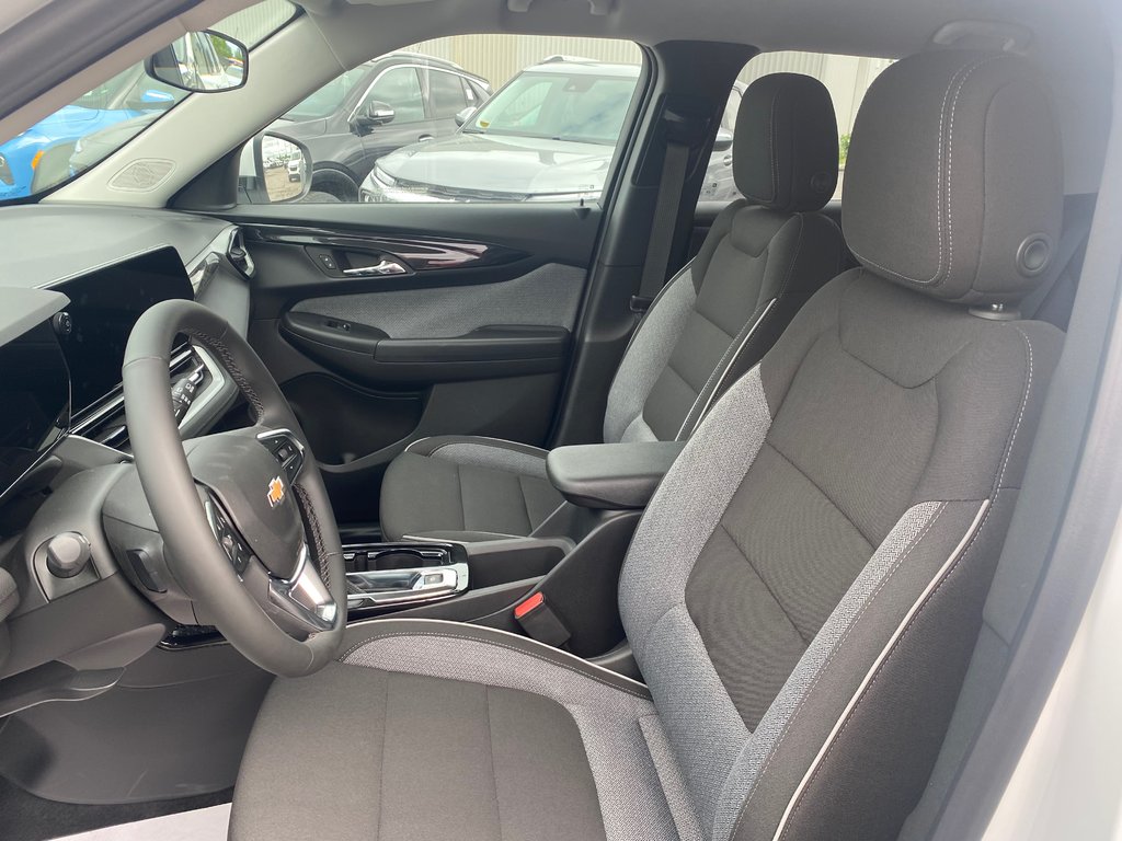 2024 Chevrolet Trailblazer LT in Terrebonne, Quebec - 6 - w1024h768px