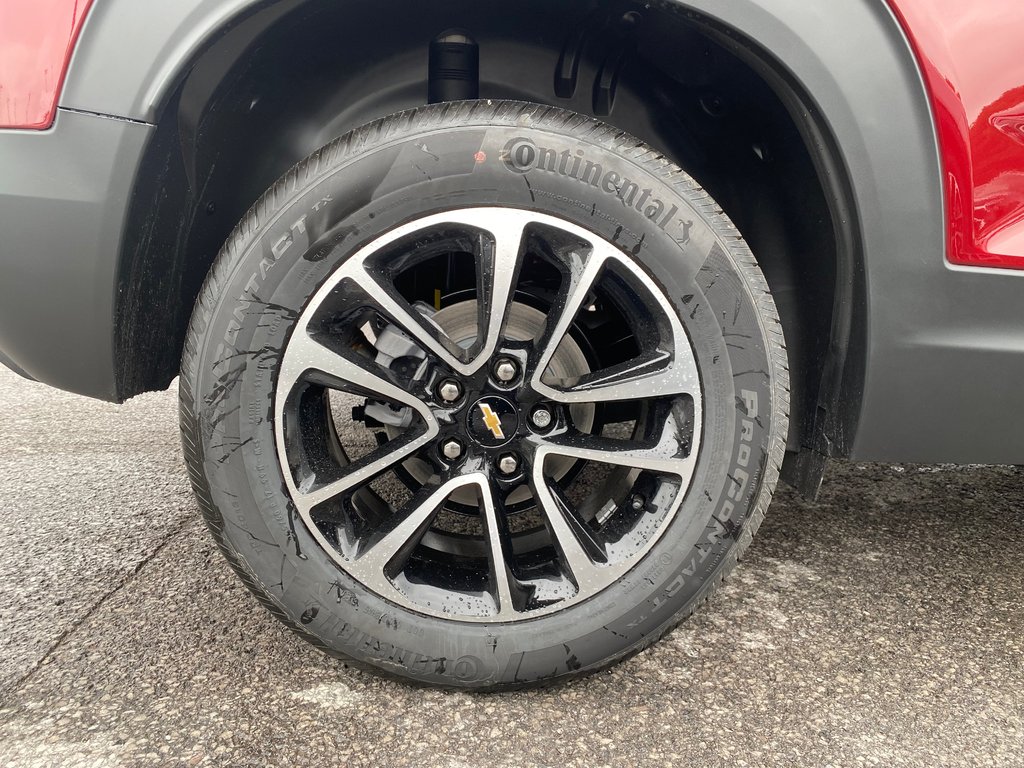 2024 Chevrolet Trailblazer LT in Terrebonne, Quebec - 27 - w1024h768px