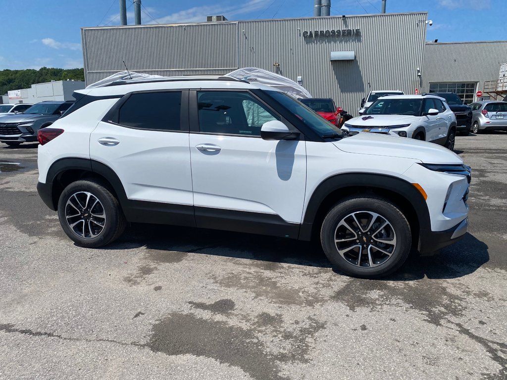 2024 Chevrolet Trailblazer LT in Terrebonne, Quebec - 4 - w1024h768px