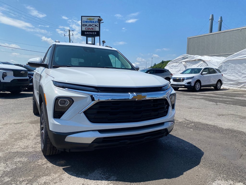 Chevrolet Trailblazer LT 2024 à Terrebonne, Québec - 2 - w1024h768px