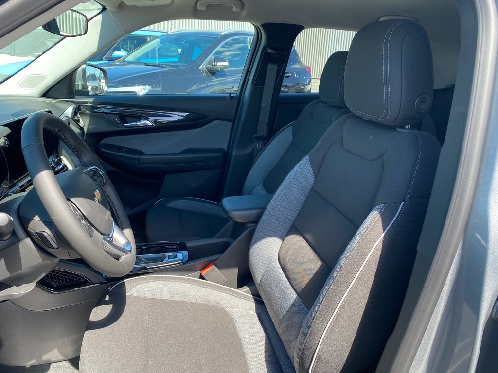 2025 Chevrolet Trailblazer LT in Terrebonne, Quebec - 7 - w1024h768px