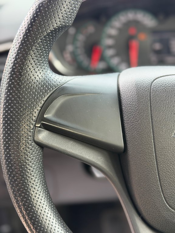 Chevrolet Trax LS AWD Air Climatisé 2017 à Terrebonne, Québec - 11 - w1024h768px