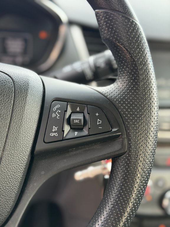 Chevrolet Trax LS AWD Air Climatisé 2017 à Terrebonne, Québec - 12 - w1024h768px