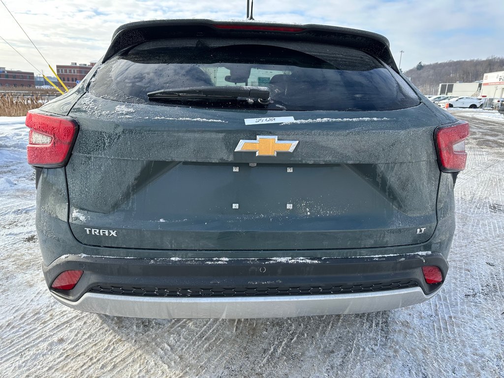 2025 Chevrolet Trax LT in Terrebonne, Quebec - 6 - w1024h768px