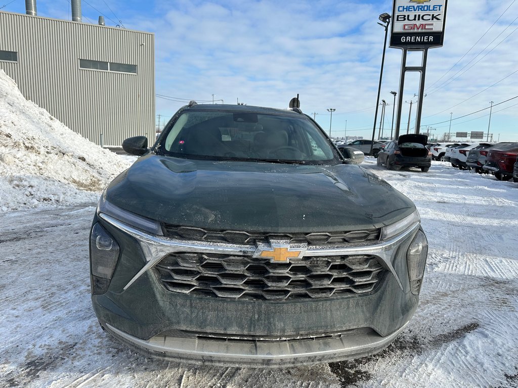 2025 Chevrolet Trax LT in Terrebonne, Quebec - 2 - w1024h768px