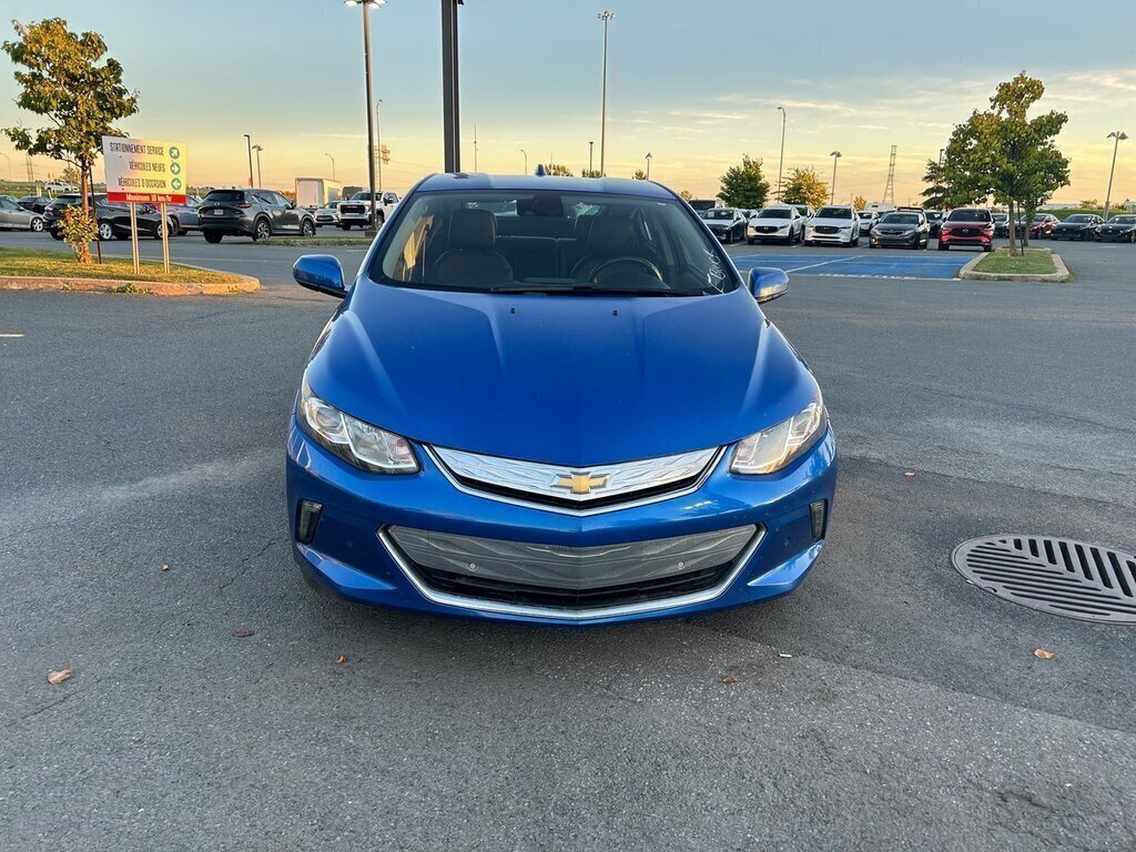 2018 Chevrolet Volt Premier, BAS KM, CUIR in Boucherville, Quebec - 22 - w1024h768px