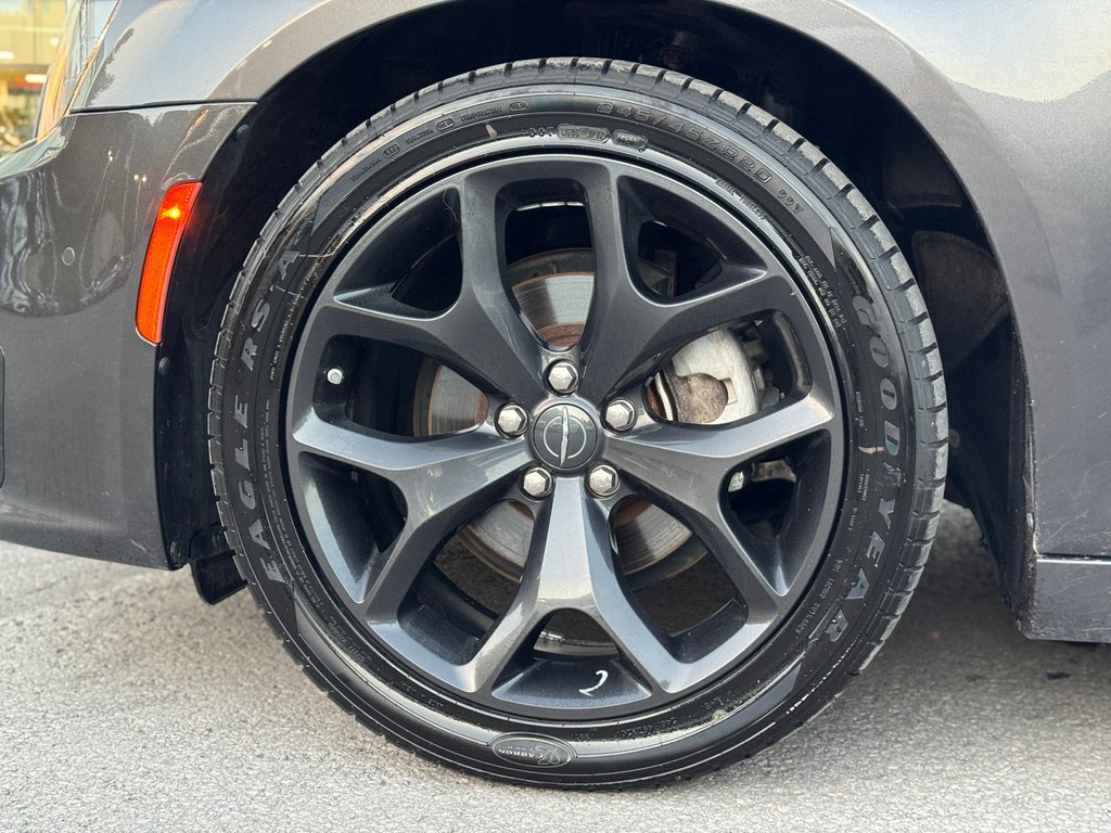 Chrysler 300 300S Toit Ouvrant Cuir Navigation 2022 à Terrebonne, Québec - 28 - w1024h768px