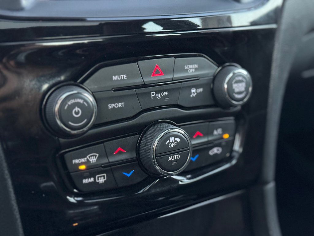 Chrysler 300 300S Toit Ouvrant Cuir Navigation 2022 à Terrebonne, Québec - 20 - w1024h768px