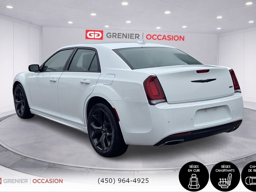 2022 Chrysler 300 300 Touring L Cuir in Terrebonne, Quebec - 4 - w1024h768px