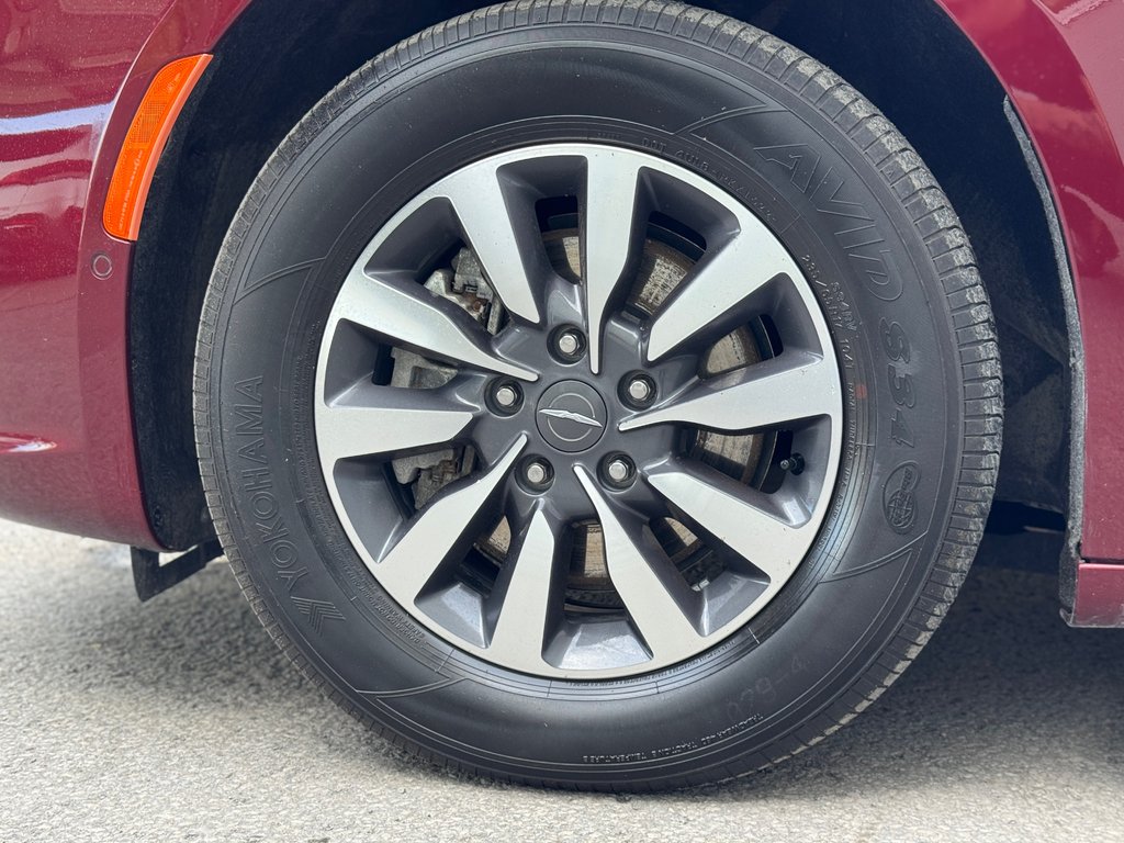 Chrysler Pacifica Hybrid Limited hybrid, sieges ventile et chaufant 2022 à Terrebonne, Québec - 31 - w1024h768px