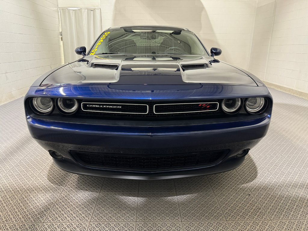 Dodge Challenger R/T 5.7L HEMI Manuelle Navigation Cuir 2016 à Terrebonne, Québec - 2 - w1024h768px