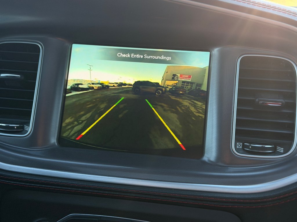 Dodge Charger Scat Pack 392 Bas Kilométrage Intérieur Rouge 2022 à Terrebonne, Québec - 18 - w1024h768px