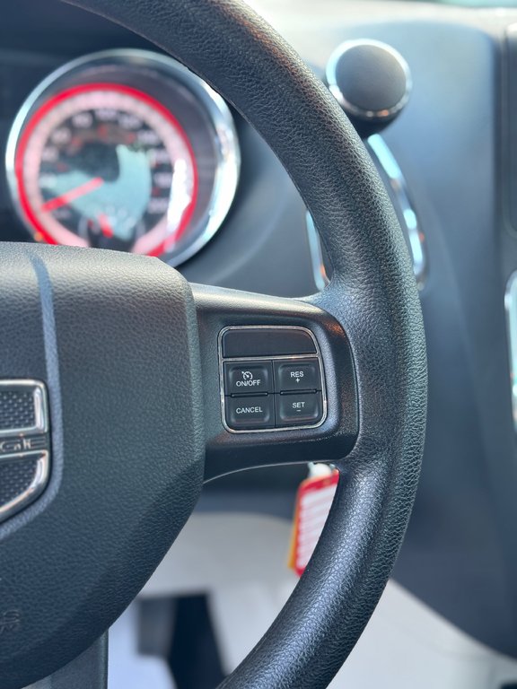2018 Dodge Grand Caravan Canada Value Package Bas Kilométrage in Terrebonne, Quebec - 12 - w1024h768px