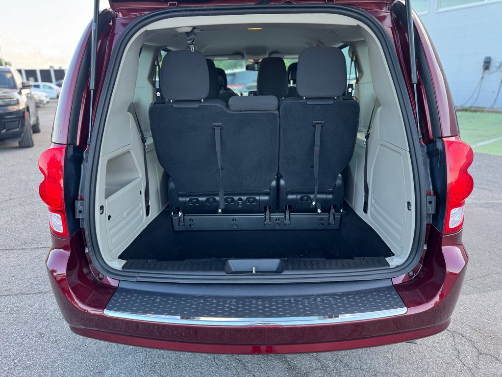2018 Dodge Grand Caravan Canada Value Package Bas Kilométrage in Terrebonne, Quebec - 25 - w1024h768px