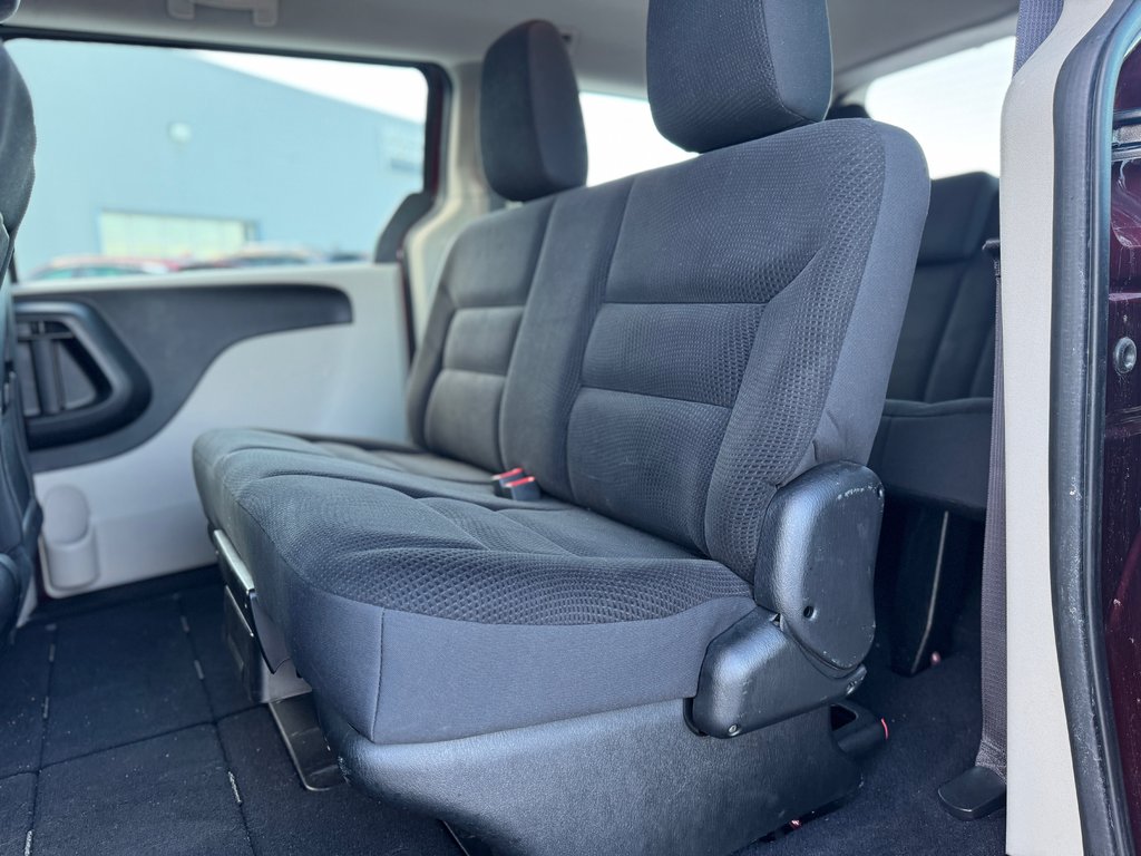 2018 Dodge Grand Caravan Canada Value Package Bas Kilométrage in Terrebonne, Quebec - 22 - w1024h768px