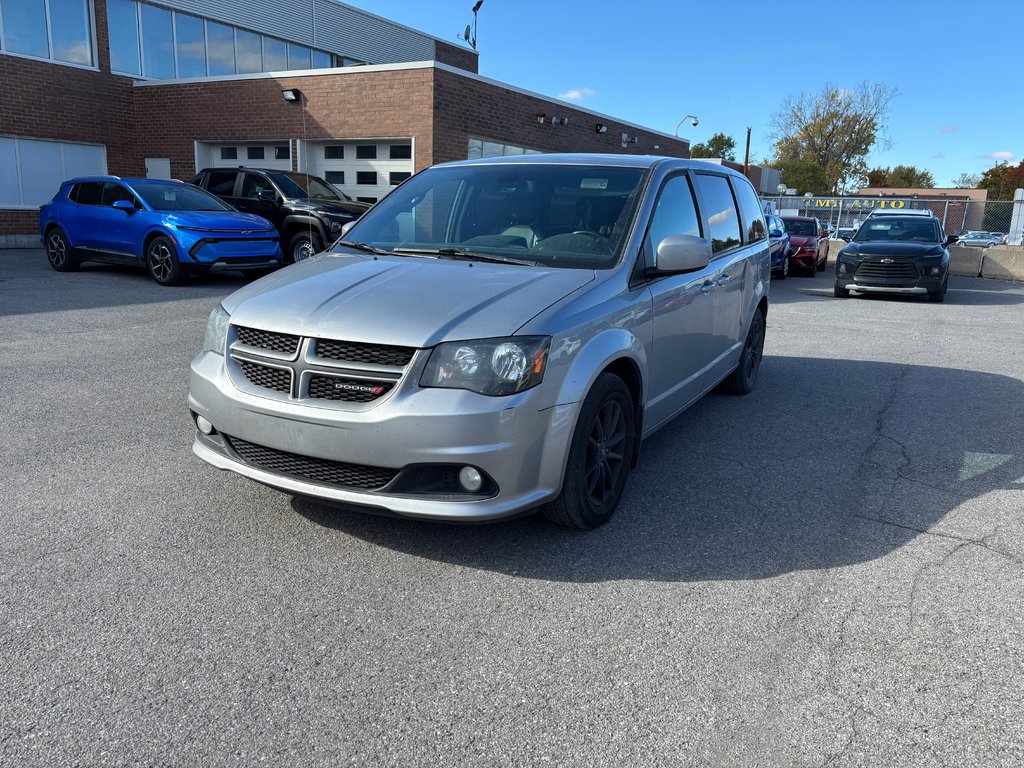 2020 Dodge Grand Caravan in Montreal, Quebec - 3 - w1024h768px