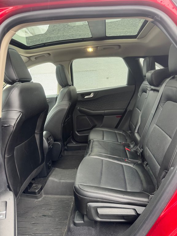 2020 Ford Escape Titanium AWD Toit Panoramique Bas Kilométrage in Terrebonne, Quebec - 10 - w1024h768px